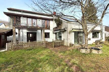 Haus zum Kaufen in Aichtal 585.000,00 € 277 m²