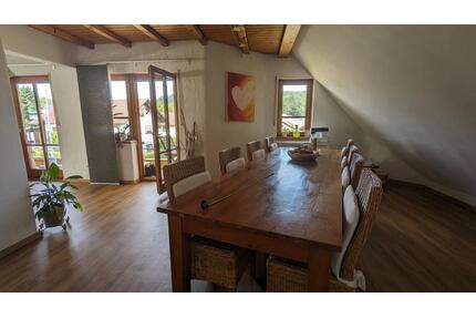 Mietwohnung 1.OG 103m² 2 Balkone 26m² Stpl. Küche Ofen... - Gengenbach