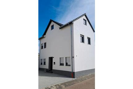 Haus zu verkaufen in 55237 Flonheim