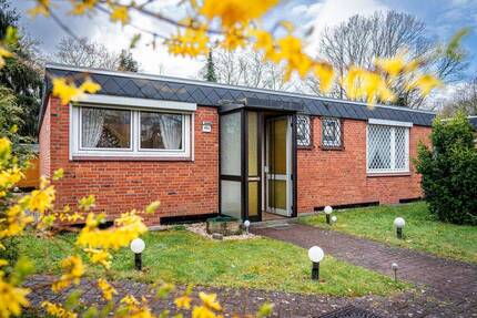 Modernisierungsbedürftiger Bungalow mit Einzelgarage - Hamburg Rahlstedt