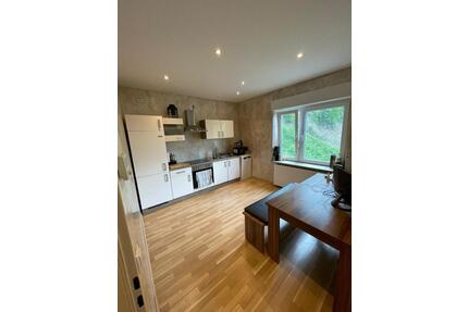 Stilvolles Wohnen in Vallendar: Hochwertige 2-Zi-Wohnung - Weißenthurm