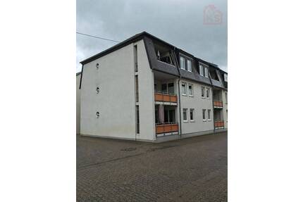 Schöne 3ZKB-Eigentumswohnung mit Loggia und KFZ-Stellplatz in Saarlouis-Lisdorf zu verkaufen.