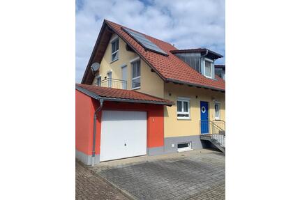 Reihenendhaus Weisweil a.Rh. - 1.300,00&nbsp;EUR Kaltmiete, ca.&nbsp; 130,00&nbsp;m&sup2; in Weisweil (PLZ: 79367)