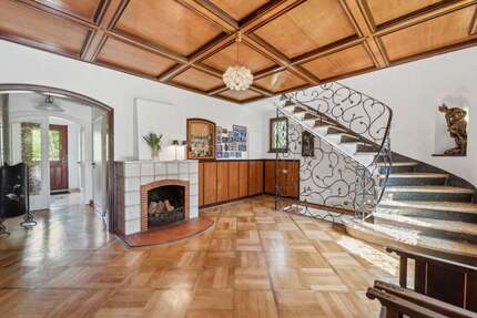 Haus zum Kaufen in Lauenau 795.000,00 € 267 m²