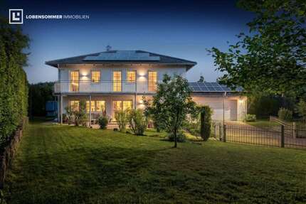 Haus zum Kaufen in Laufen 1.470.000,00 € 195.5 m²