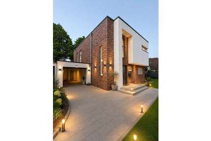 Haus zum Mieten in Meerbusch 3.200,00 € 200 m²