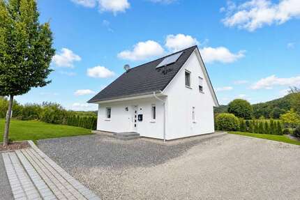 Haus zum Kaufen in Oberschleichach 420.000,00 € 110 m²