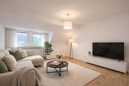Zentrale 3 Zimmer Dachgeschoss Eigentumswohnung PROVISIONSFREI - Mülheim an der Ruhr Dümpten