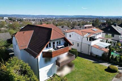 Wenig Hausgeld und viel Platz: Moderne 4-Zimmer-Wohnung mit zwei Balkonen in Kassel-Harleshausen!