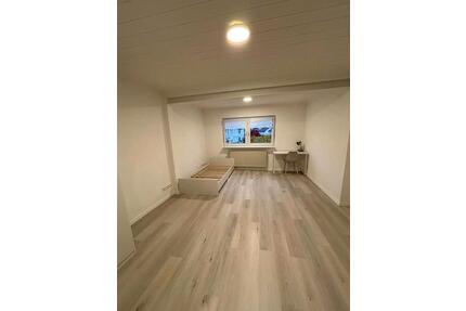 Sehr schönes WG Zimmer in Reutlingen