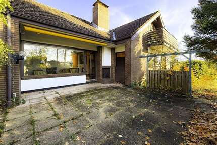 Haus zum Kaufen in Neustadt in Holstein 650.000,00 € 244 m²