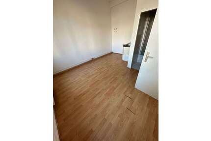 Wohnung zum Mieten in Chemnitz 120,00 € 20 m²