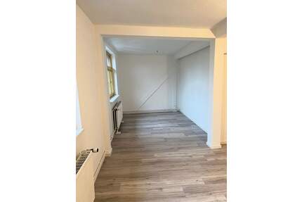 Geräumige 2-Zimmer Wohnung in Querum - Braunschweig