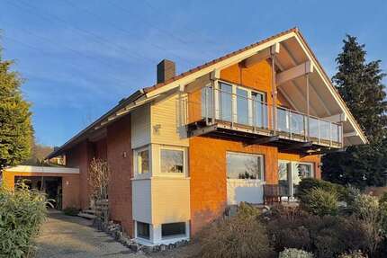 Haus zum Kaufen in Fuldabrück 585.000,00 € 205 m²