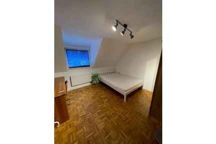 Wohnung WG-Zimmer 3er Studenten WG in Weiden - Weiden in der Oberpfalz