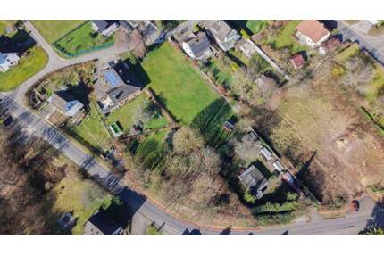 Attraktives Baugrundstück in ruhiger Lage von Windeck!