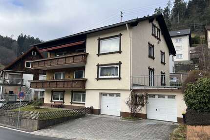 Haus zum Kaufen in Lauterbach 195.000,00 € 287 m²