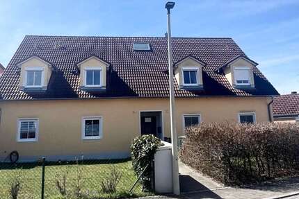 Wohnung zum Mieten in Zeitlarn 900,00 € 84 m²
