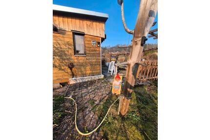 Schönes Gartenhäuschen mit Pachtgarten - Suhl