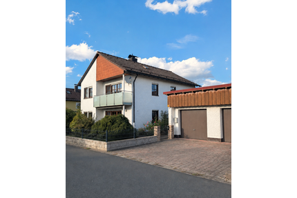 Haus zum Kaufen in Neuenmarkt 429.900,00 € 140 m²