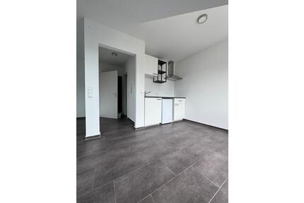 1 Zimmerwohnung neu saniert ab 01.05 zur Miete - Villingen-Schwenningen