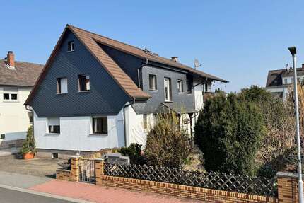 Haus zum Kaufen in Schaafheim 498.000,00 € 196.2 m²