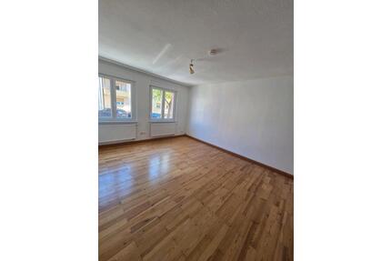 2 Zimmer Wohnung - 1.225,00&nbsp;EUR Kaltmiete, ca.&nbsp; 57,00&nbsp;m&sup2; in Heroldsberg (PLZ: 90562)