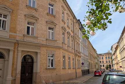 Wohnung zum Mieten in HalleS. 510,00 € 58 m² - Halle/S.