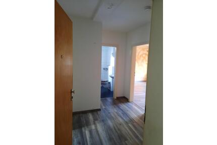 Sanierte und renovierte 2 - Zimmer - Wohnung mit Balkon - Wuppertal Unterbarmen