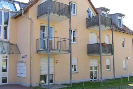 Wohnung zum Mieten in Weiden 225,00 € 26 m²