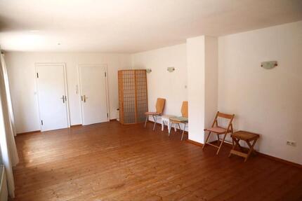 Kursraum Unterrichtsraum - 20,00&nbsp;EUR Kaltmiete, ca.&nbsp; 37,00&nbsp;m&sup2; in Lauf an der Pegnitz (PLZ: 91207)