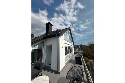 PROVISIONSFREI MaisonettePenthouse mit Burgblick - Königstein im Taunus