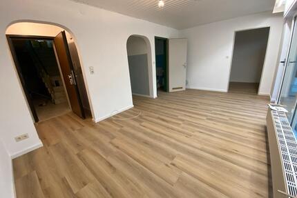 Charmante 2,5 Zimmer Wohnung in Koblenz Güls zu vermieten