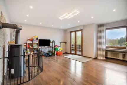 Haus zum Kaufen in Hückeswagen 339.000,00 € 142 m²