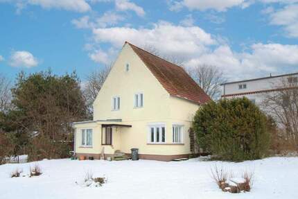 Liebhaberhaus mit skandinavischem Charme in Garz auf Rügen - Sanierung oder Neubau auf großem GS - Garz/Rügen