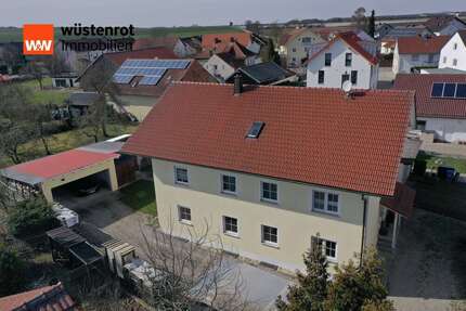 Haus zum Kaufen in Salching 570.000,00 € 300 m²