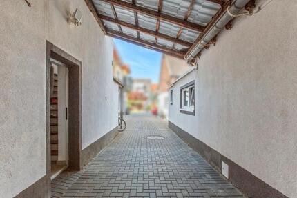 Haus mit 3 Wohnungen Privat zu Verkaufen - Troisdorf Altenrath