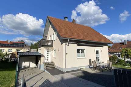 Haus zum Kaufen in Furth i Wald 324.000,00 € 125 m²