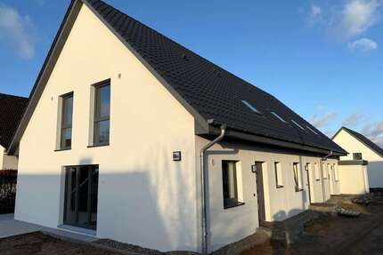 Haus zum Mieten in Schwarzenbek 1.400,00 € 106 m²