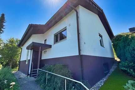Haus zum Kaufen in Grafenau 398.000,00 € 152 m²