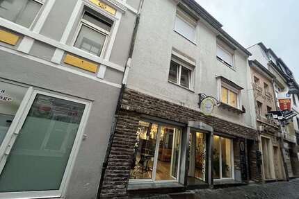 Haus zum Kaufen in Eschweiler 325.000,00 € 125 m²