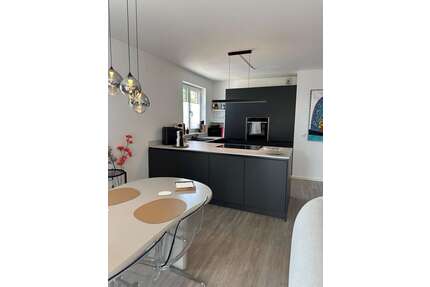 Wohnung zum Mieten in Tornesch 1.555,00 € 107.7 m²