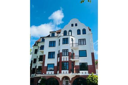 Wunderschöne Stadtwohnung im Altbau (4. Etage) demnächst frei! - Flensburg