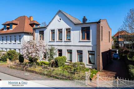 Haus zum Kaufen in Oldenburg 677.000,00 € 290 m²