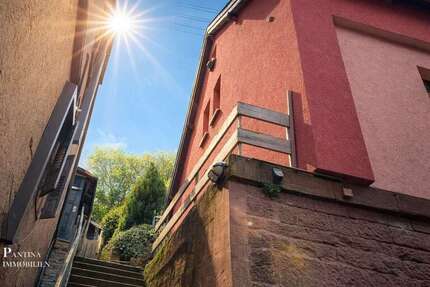 Haus zum Kaufen in Calw 340.000,00 € 220 m²