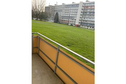 Geschmackvolle 2,5 Zimmer Wohnung mit Balkon in Kiel zu vermieten - Quarnbek