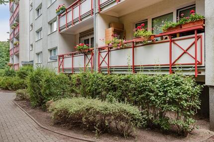 Wohnen in Wald- und Seenähe! - 287,00&nbsp;EUR Kaltmiete, ca.&nbsp; 46,17&nbsp;m&sup2; in Neubrandenburg (PLZ: 17033)