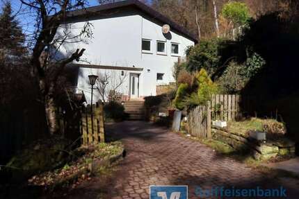 Haus zum Kaufen in Bad Teinach-Zavelstein 520.000,00 € 239 m²