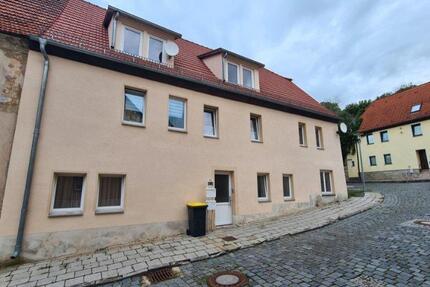 Mehrfamilienwohnhaus in 06279 Schraplau - Farnstädt