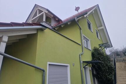 WG in NeufahrnNB in Doppelhaushälfte, 150 qm Terrasse und Garten - Neufahrn in Niederbayern